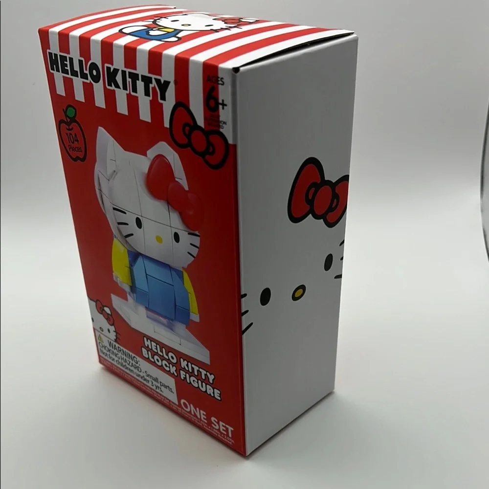 Hello Kitty Red and Blue Building Blocks Set
